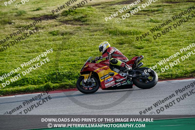motorbikes;no limits;peter wileman photography;portimao;portugal;trackday digital images